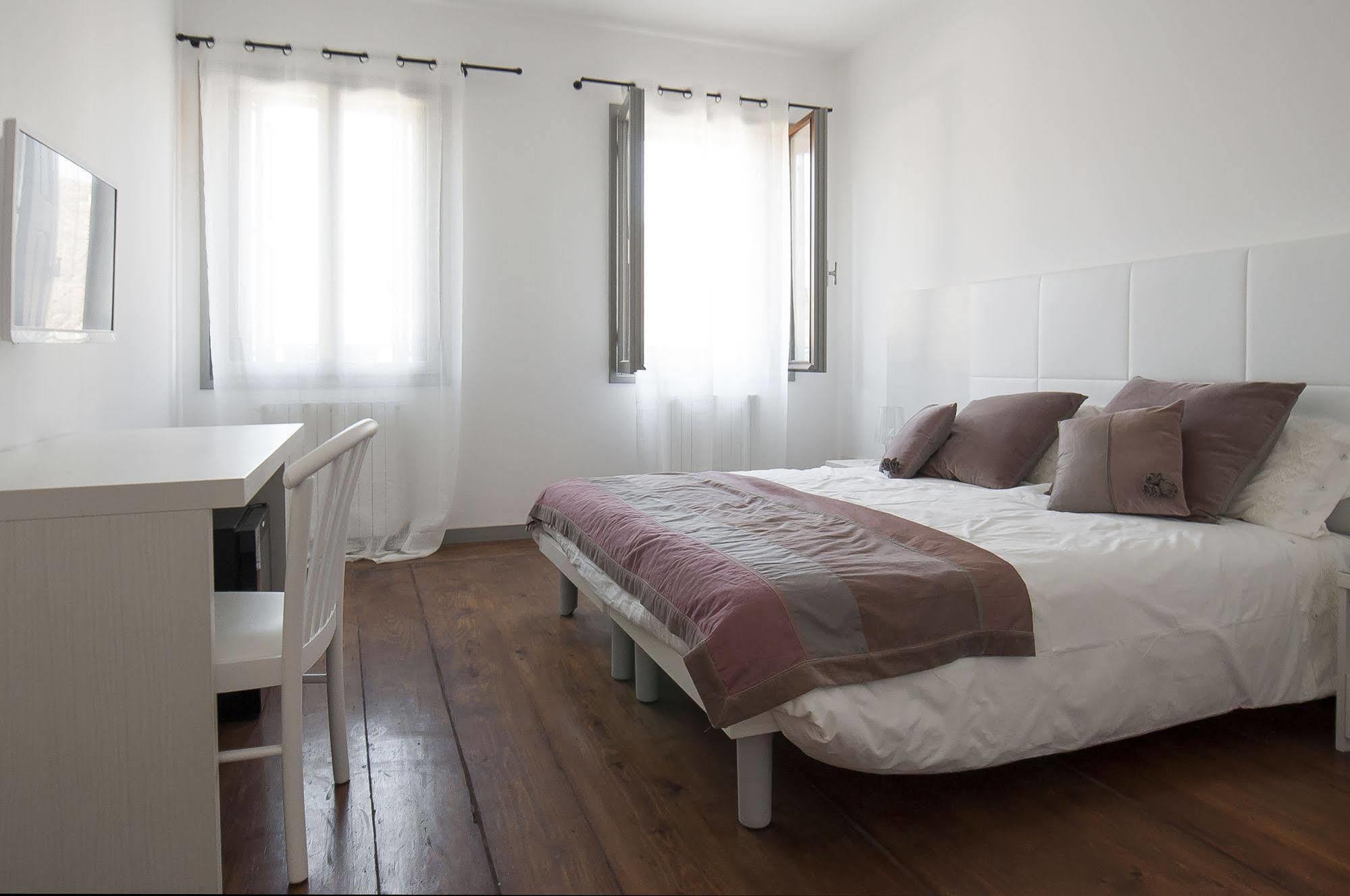 パドヴァ スクロヴェーニ ルーム ＆ ブレックファースト Bed & Breakfast エクステリア 写真